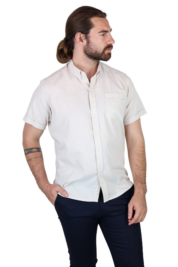 Camisa Manga Corta Color Arena Con Bolsa Semi Oculta Para Caballero