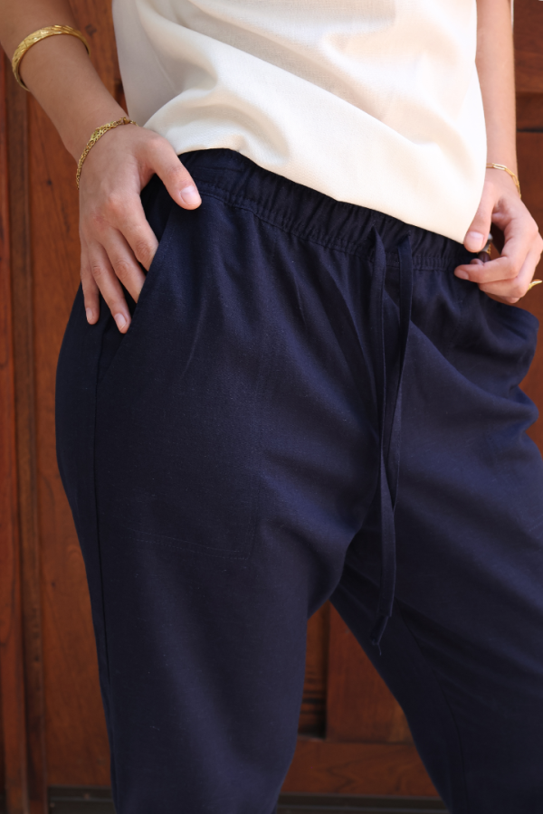 Pantalón Textura Lino Azul Marino Con Bolsillos Holdago Para Mujer